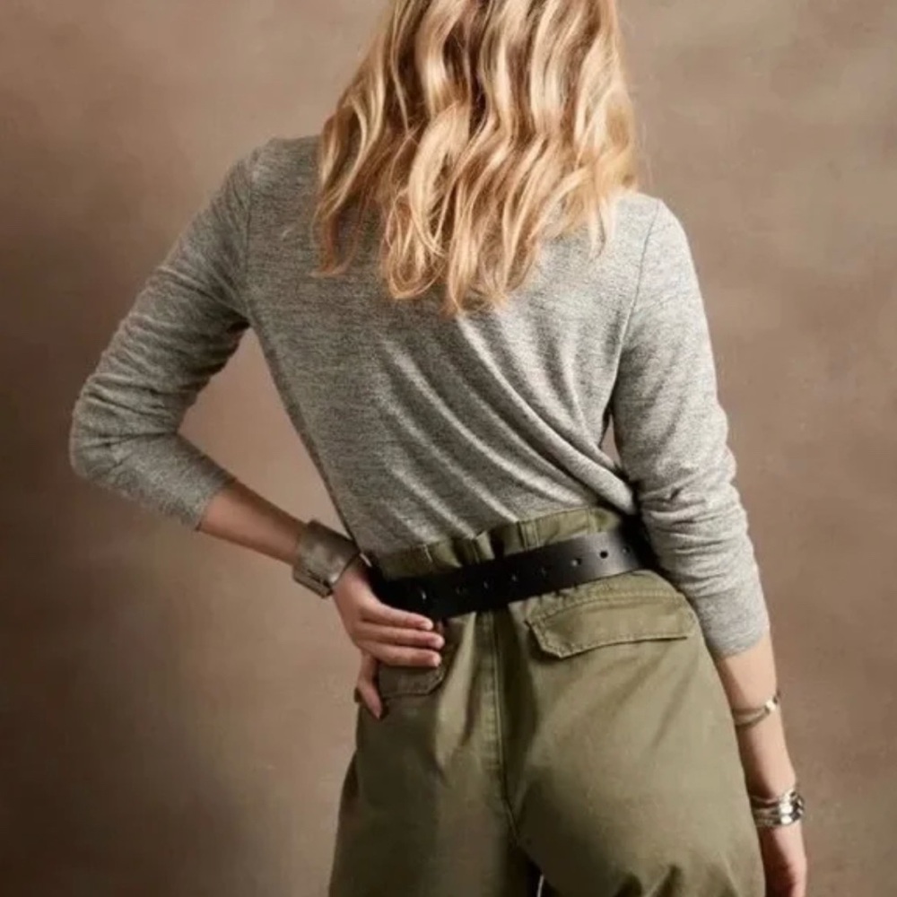 Banana Republic Factory LuxeSpun Scoop-Neck T-Shirt in Gray Marl